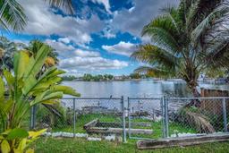 Picture of 4967 SW 129Th Ct, Miami, FL 33175