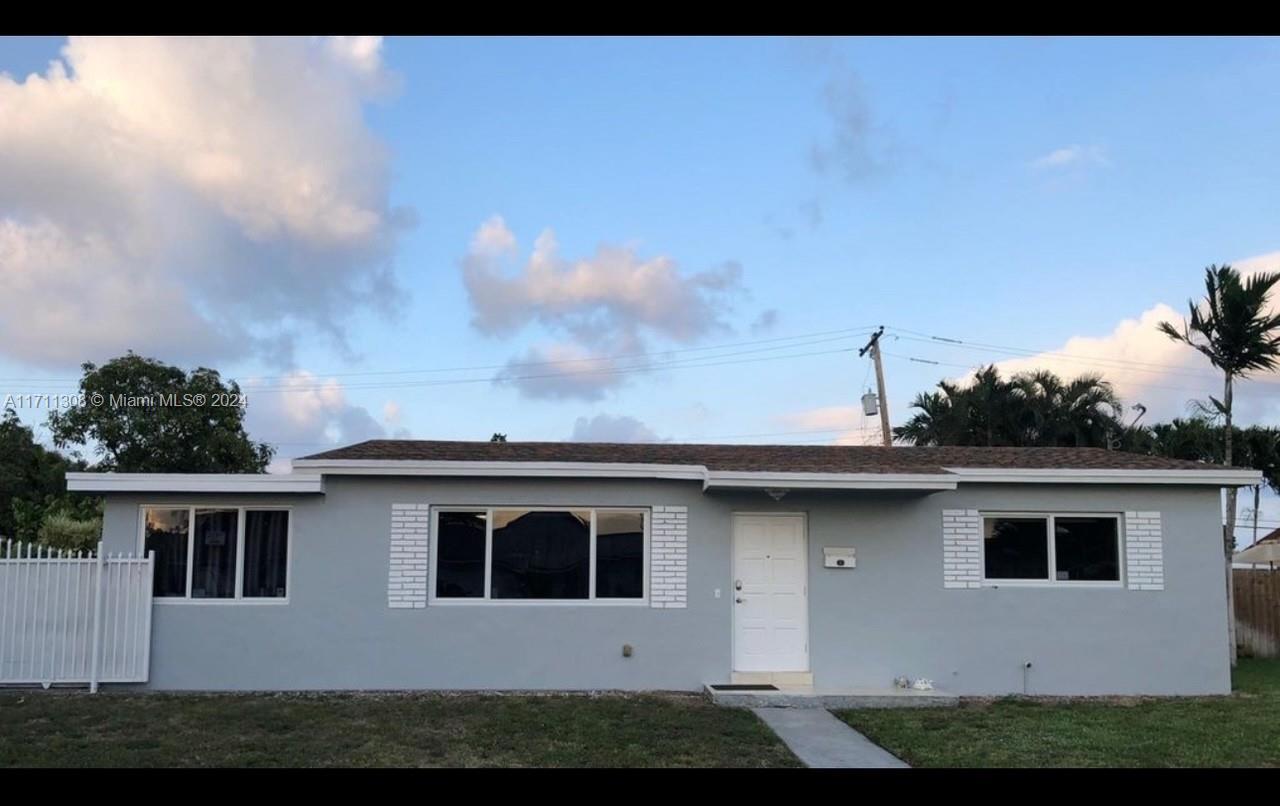 Picture of 4165 W 6Th Ct, Hialeah, FL 33012