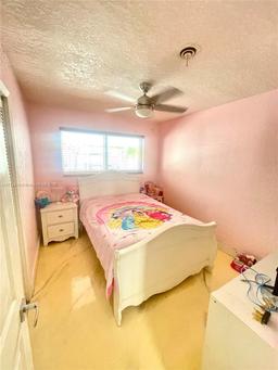 Picture of 18531 NW 43Rd Ave, Miami Gardens, FL 33055