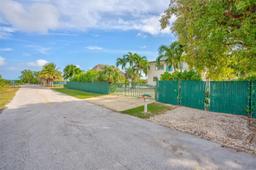 Picture of 30468 Oleander Blvd, Big Pine, FL 33043