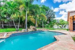 Picture of 8175 NW 3Rd Pl, Coral Springs, FL 33071