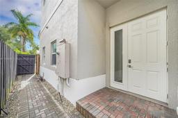 Picture of 215 SW 11Th St # 215, Fort Lauderdale, FL 33315