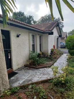 Picture of 1248 NW 89Th Dr, Coral Springs, FL 33071