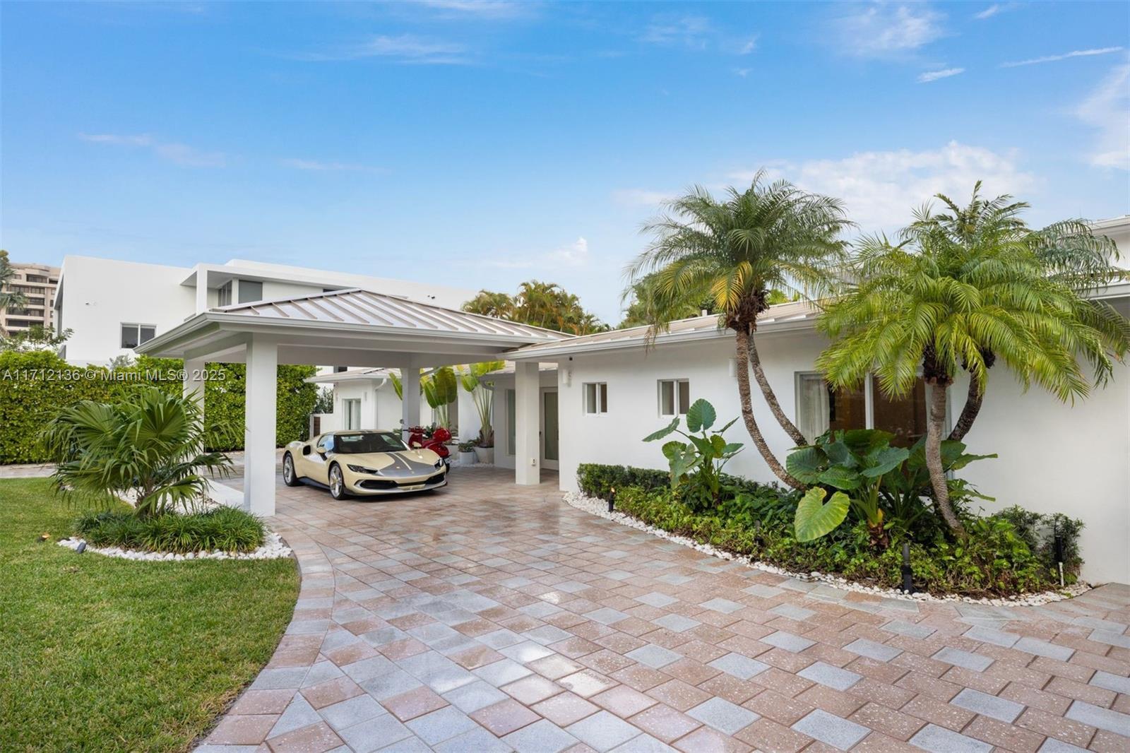 Picture of 345 Gulf Road, Key Biscayne, FL 33149