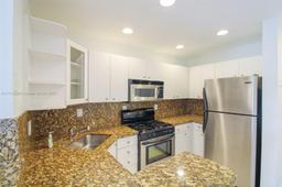 Picture of 8600 SW 67Th Ave # 921, Pinecrest, FL 33156