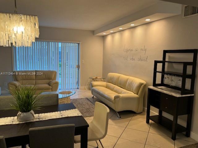 Picture of 450 Golden Isles Dr # 1C, Hallandale Beach FL 33009