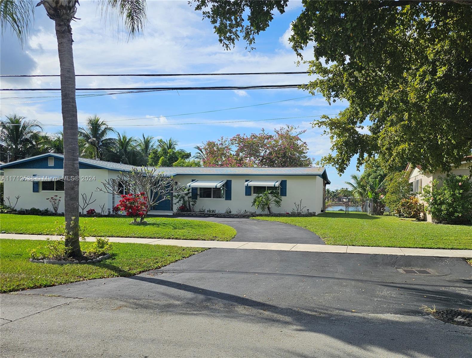 Picture of 18360 NW 78Th Ave, Hialeah, FL 33015