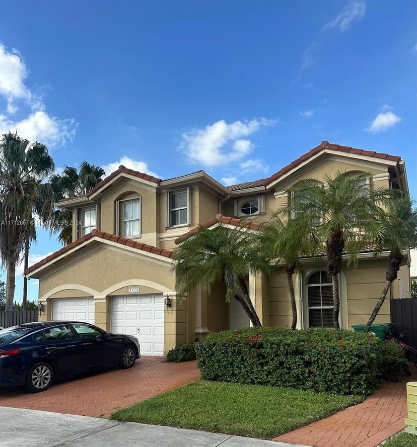 Picture of 11179 NW 80 Ln, Doral FL 33178