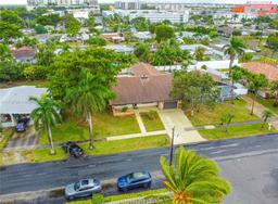 Picture of 614 NE 3Rd St, Dania Beach, FL 33004