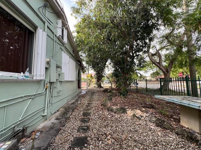 Picture of 501 E 8Th St, Hialeah FL 33010