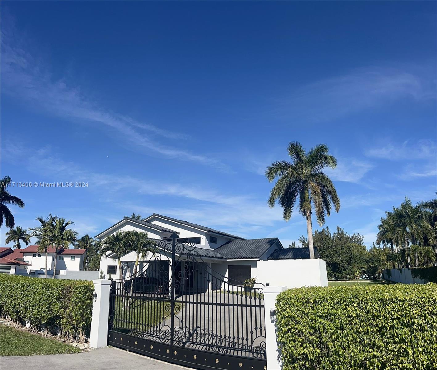 Picture of 10355 NW 133Rd St, Hialeah Gardens, FL 33018