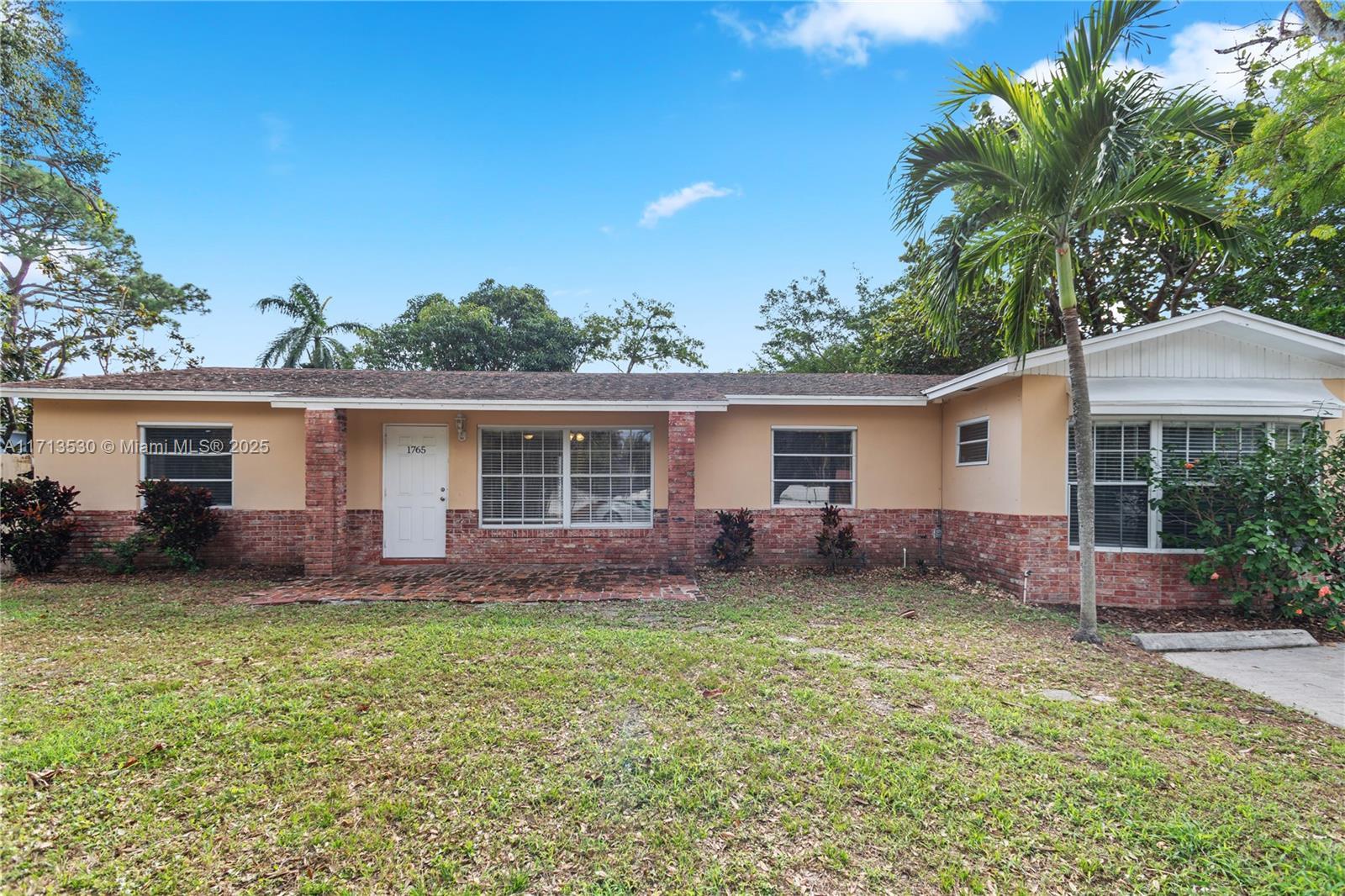 Picture of 1765 N 16Th Ct N, Lake Worth, FL 33460