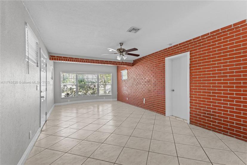 Picture of 1765 N 16Th Ct N, Lake Worth FL 33460