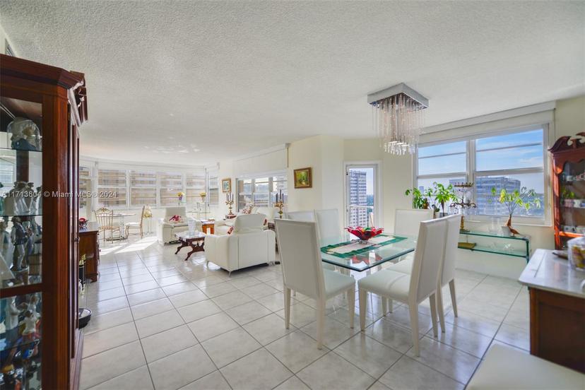 Picture of 1950 S Ocean Dr # 17E, Hallandale Beach FL 33009