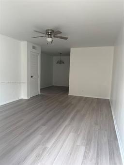 Picture of 10916 Royal Palm Blvd # 10916, Coral Springs, FL 33065