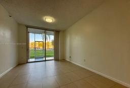 Picture of 9755 NW 52Nd St # 107, Doral, FL 33178