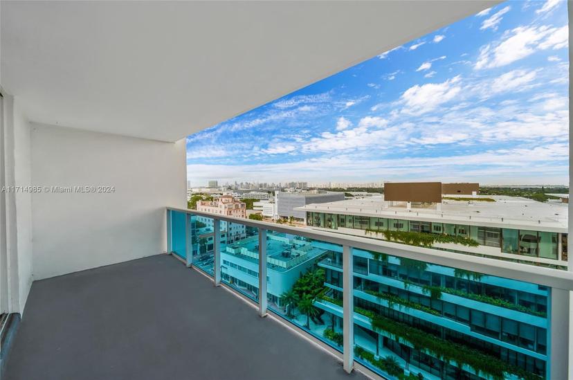 Picture of 2301 Collins Ave # 1030, Miami Beach FL 33139