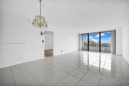 Picture of 20355 NE 34Th Ct # 725, Aventura, FL 33180