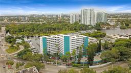 Picture of 1700 NW N River Dr # 201, Miami, FL 33125