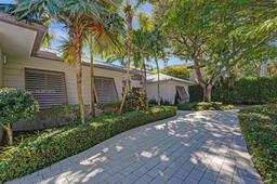 Picture of 1206 E Lake Dr, Fort Lauderdale, FL 33316