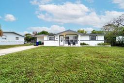 Picture of 1824 SW 43Rd Ave, Fort Lauderdale, FL 33317