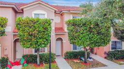 Picture of 7854 Catalina Cir, Tamarac, FL 33321