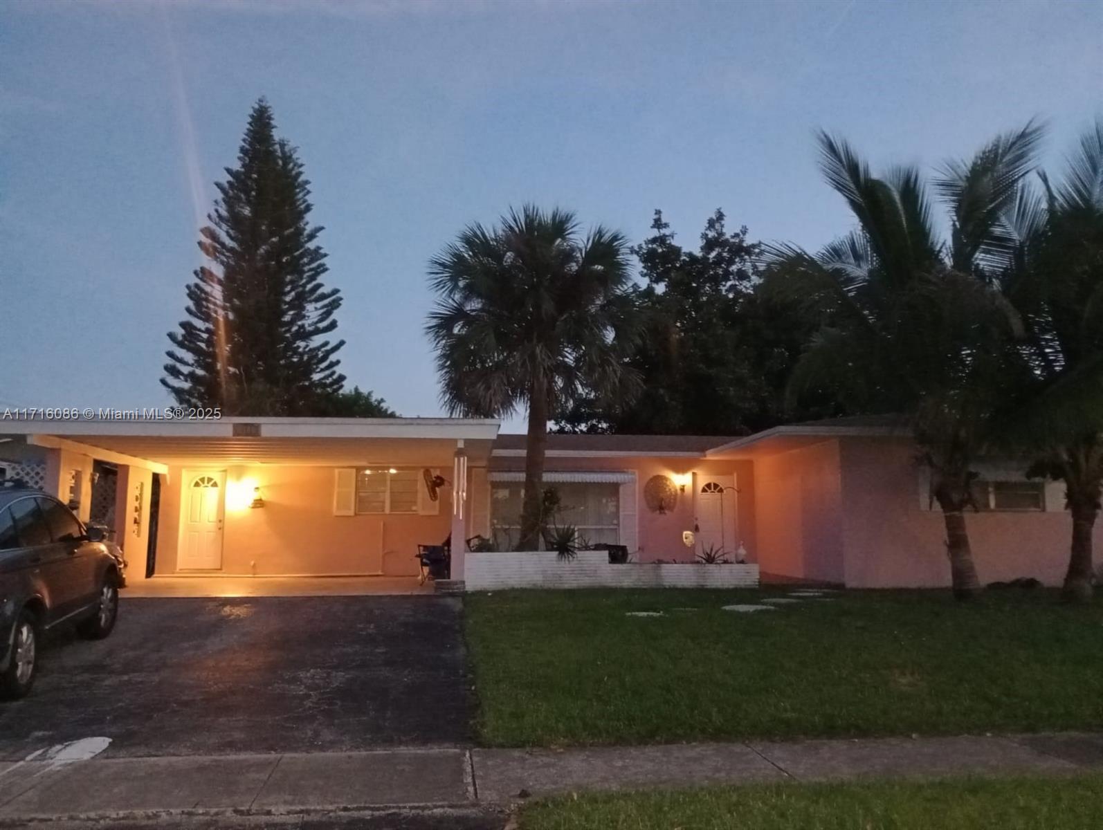 Picture of 1500 W River Dr, Margate, FL 33063