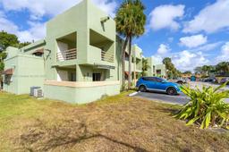 Picture of 11183 NW 7Th St # 101, Miami, FL 33172