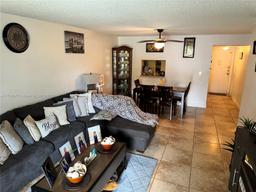 Picture of 1830 SW 81St Ave # 4202, North Lauderdale, FL 33068