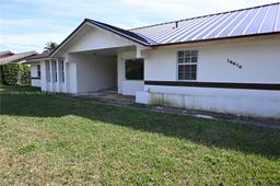 Picture of 18870 SW 294Th Ter, Homestead, FL 33030