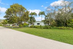 Picture of 16941 SW 88Th Avenue, Palmetto Bay, FL 33157