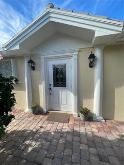 Picture of 9082 SE Retreat Dr, Hobe Sound, FL 33455