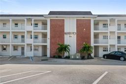 Picture of 236 Castlewood Dr # 301, North Palm Beach, FL 33408