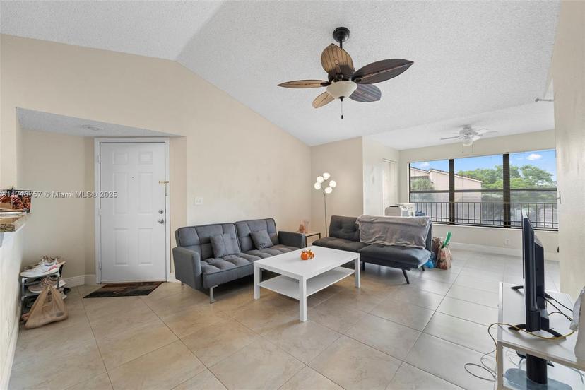 Picture of 2866 S University Dr # 5303, Davie FL 33328