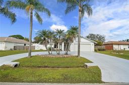 Picture of 2581 SE Caladium Ave, Port St. Lucie, FL 34952