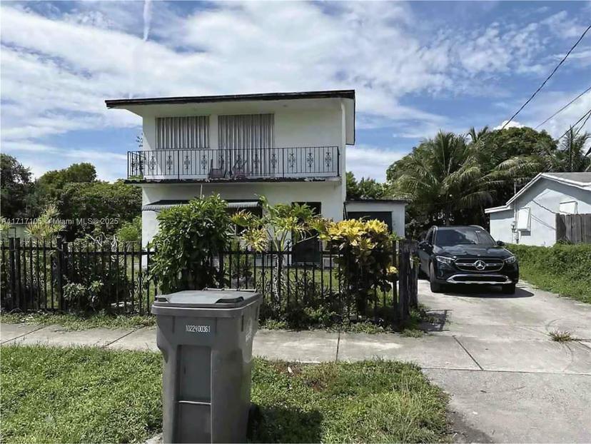 Picture of 5413 SW 23Rd St, West Park FL 33023