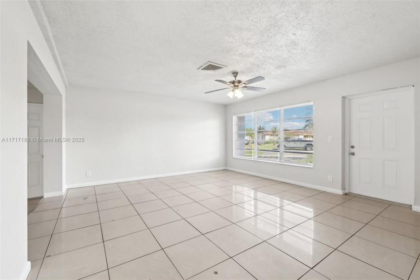 Picture of 1549 NW 11Th Way, Fort Lauderdale FL 33311