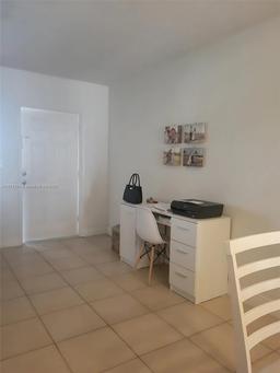 Picture of 1450 NE 170Th St # 211, North Miami Beach, FL 33162