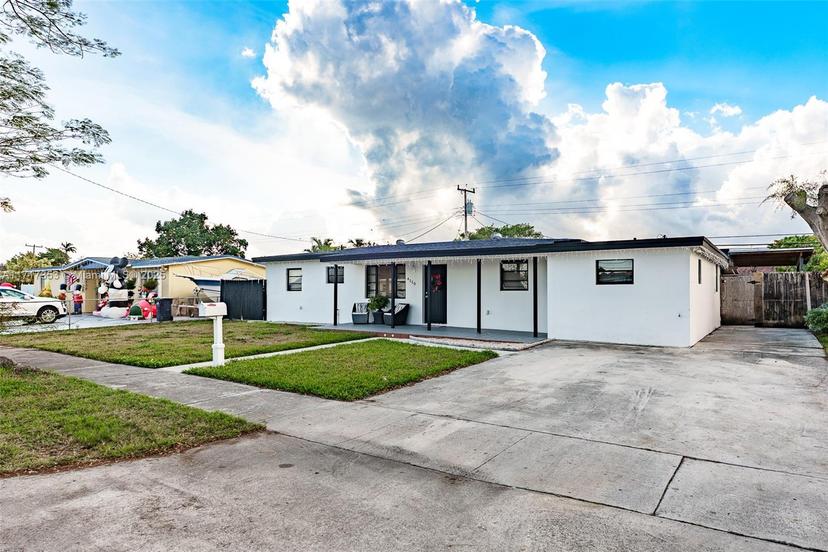 Picture of 4110 SW 97Th Pl, Miami FL 33165