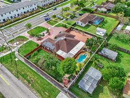 Picture of 16201 SW 288Th St, Homestead, FL 33033