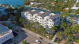 Picture of 1415 Sunset Harbour Dr # 202, Miami Beach, FL 33139