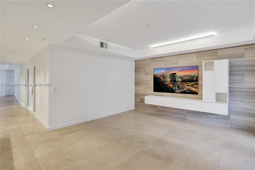 Picture of 1415 Sunset Harbour Dr # 202, Miami Beach FL 33139