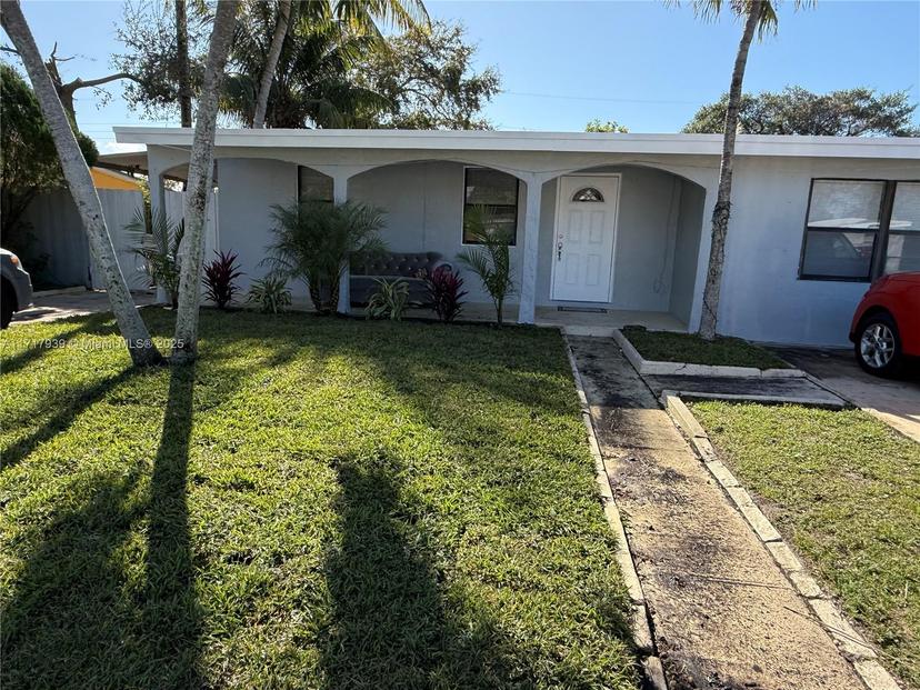 Picture of 4420 SW 39Th St, West Park FL 33023