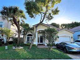 Picture of 2138 NW 75Th Way, Pembroke Pines, FL 33024