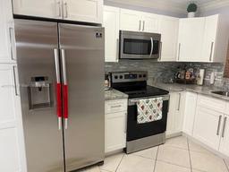 Picture of 1025 W 77Th St # A, Hialeah, FL 33014