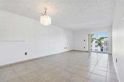 Picture of 1950 W 54Th St # 222, Hialeah, FL 33012