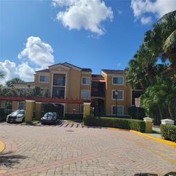 Picture of 2351 W Preserve Way # 205, Miramar, FL 33025