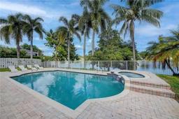 Picture of 5348 SW 34Th Way, Hollywood, FL 33312