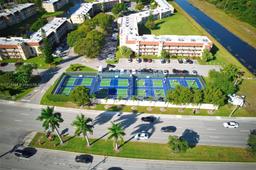 Picture of 8600 Sunrise Lakes Blvd # 201, Sunrise, FL 33322