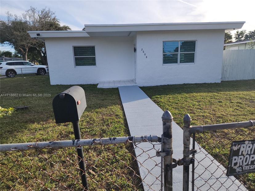 Picture of 2608 Funston St, Hollywood FL 33020